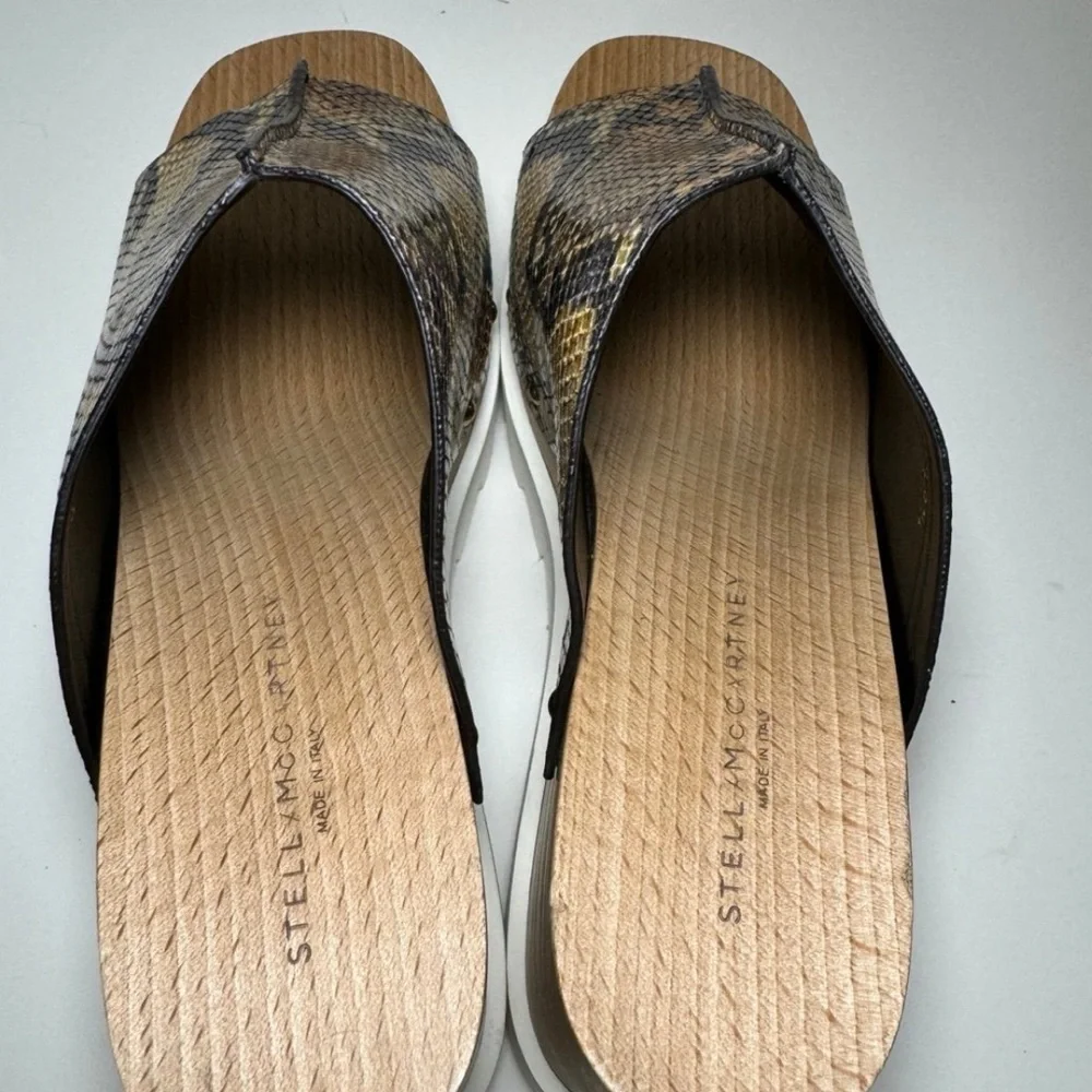 NEW… Stella McCartney Elyse- snake embossed size 9.5